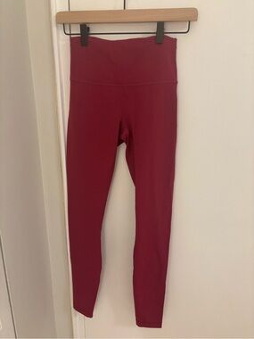 Lululemon Wunder train high rise 28” leggings